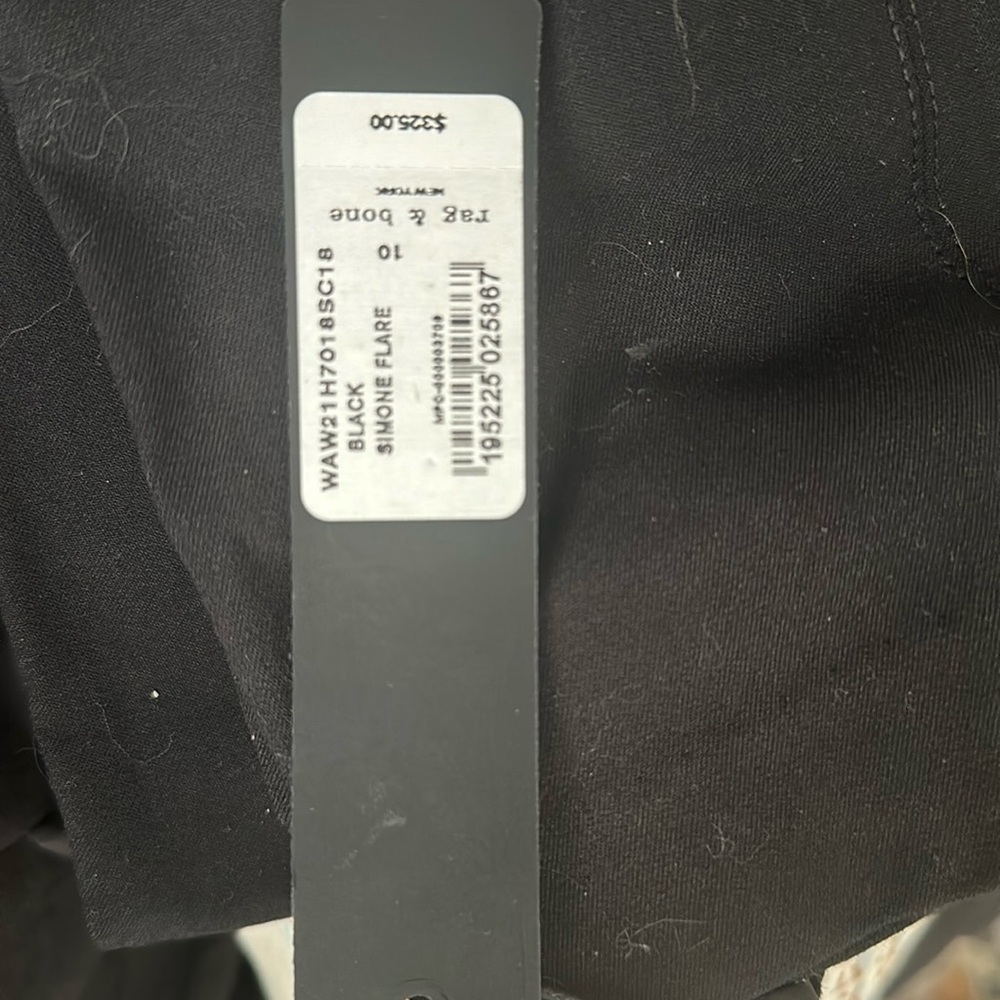 Rag &bone Simone flare pant black. Never worn size 10